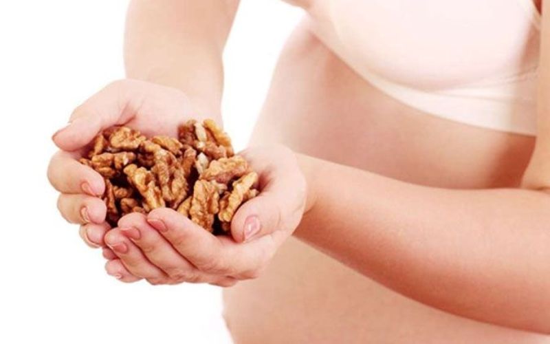 Lợi ích của hạt óc chó cho bà bầu