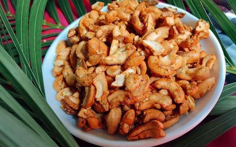 20 gam hạt điều thô có chứa khoảng 110 calo