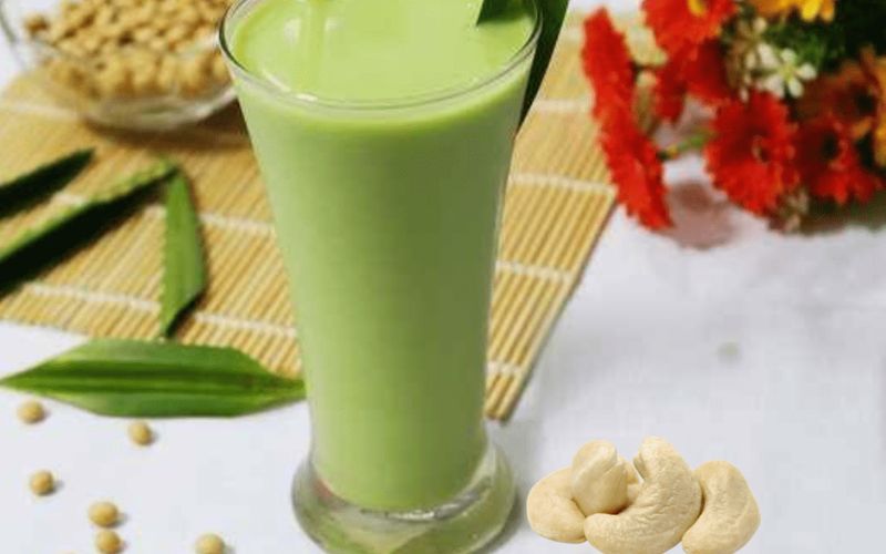 Sữa hạt điều lá dứa