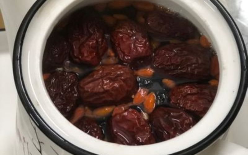 Trà đậu đen táo đỏ 