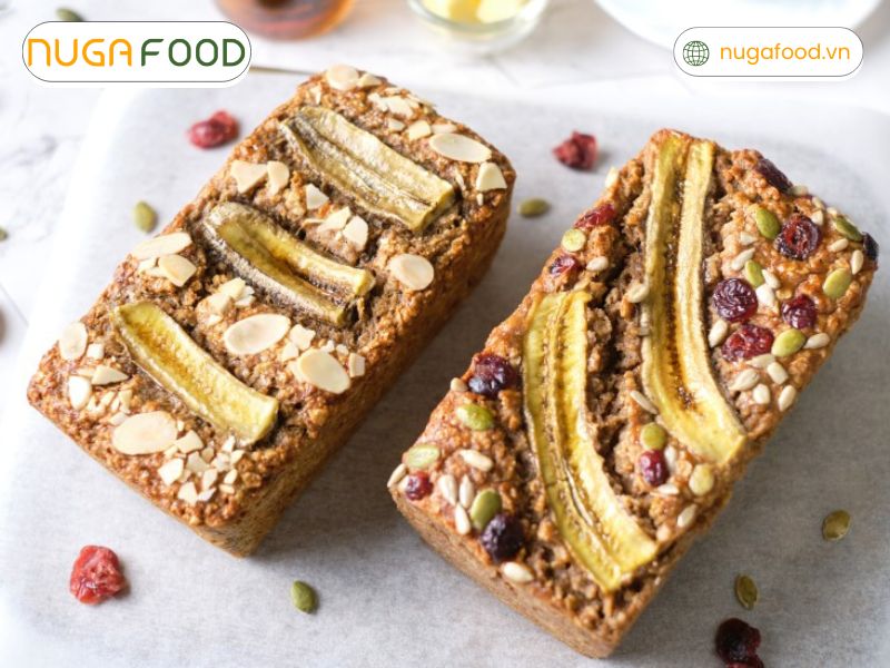 Bánh chuối yến mạch bao nhiêu calo? Khi chia thành 2 - 3 miếng bánh, mỗi phần bánh chuối yến mạch chỉ khoảng 120-180 calo