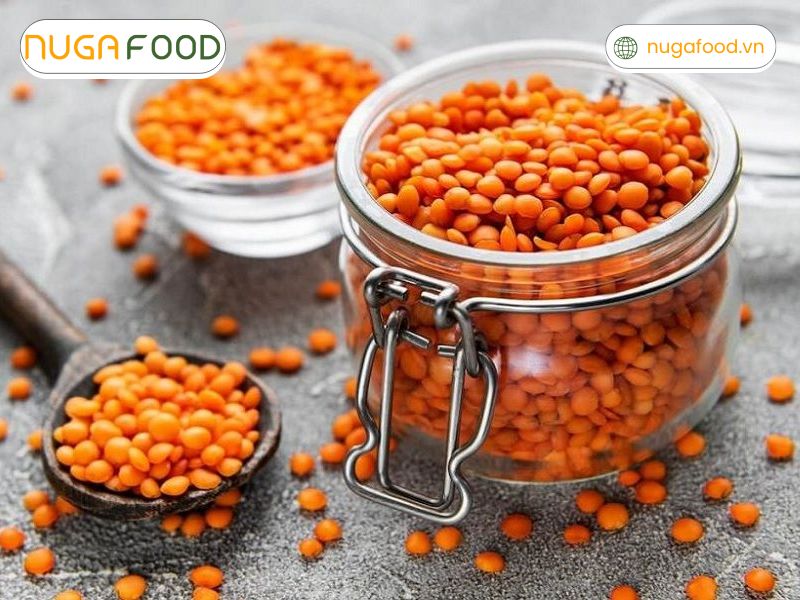Đậu lăng có hình dáng nhỏ gọn, màu sắc đa dạng từ đỏ, vàng, xanh đến nâu và đen,...